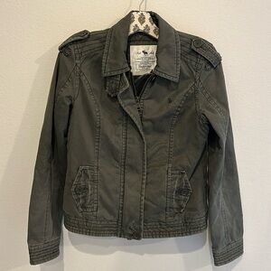 VGUC Medium Y2K Abercrombie & Fitch Military Jacket!
